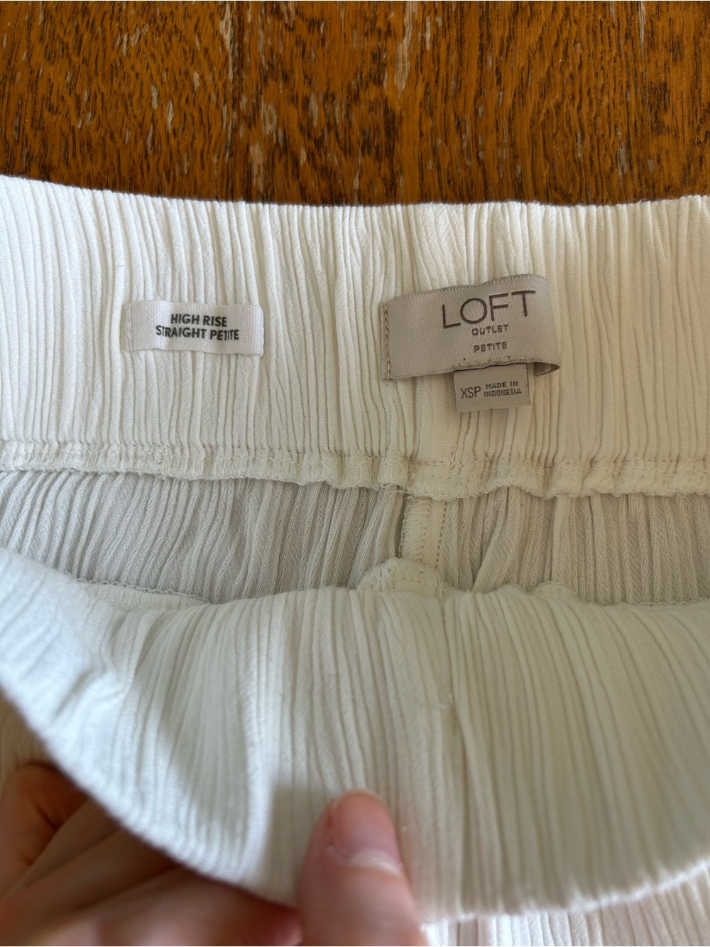 LOFT White High-Rise Textured Pull-On Pants - Picture 3 of 4